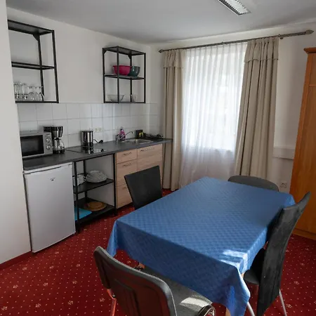 Apartment Komfort Apartmenthaus Haslbach Fgz Regensburg