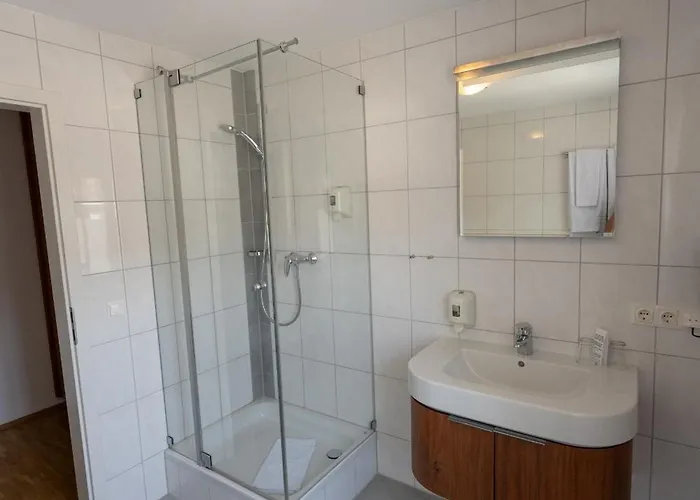 Komfort Apartmenthaus Haslbach Fgz * ريغنسبورغ